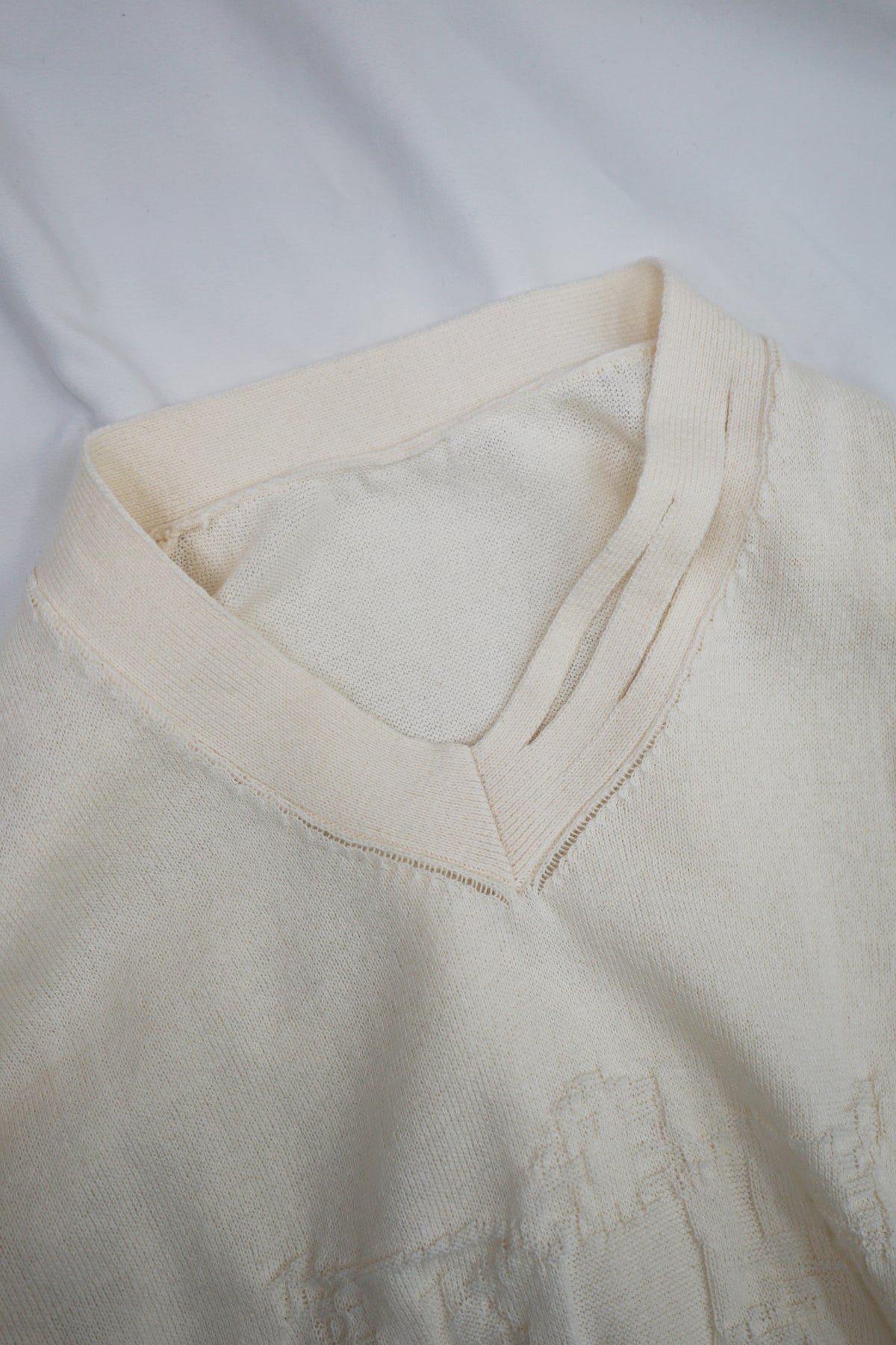 Hand-Dyed "KL" Knit Jumper - Ivoly