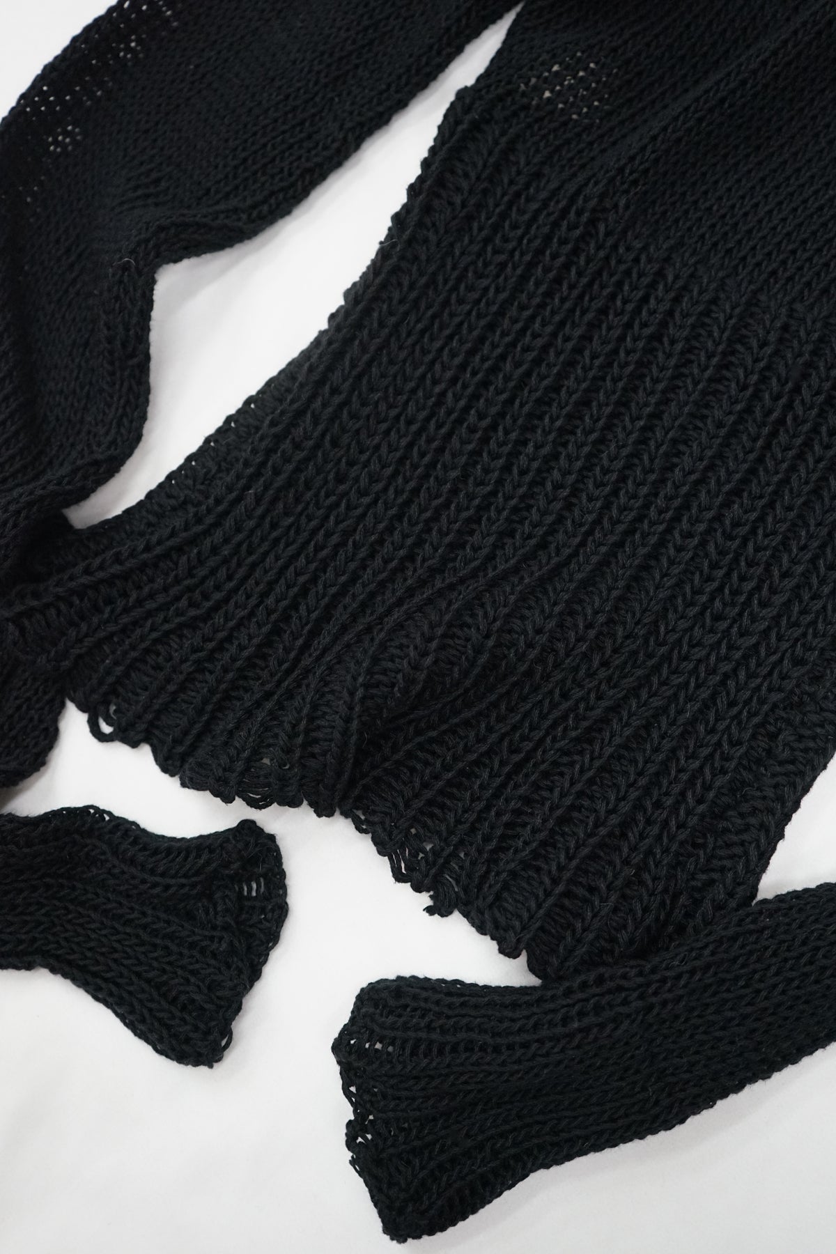 Detachable-Sleeve Sweater