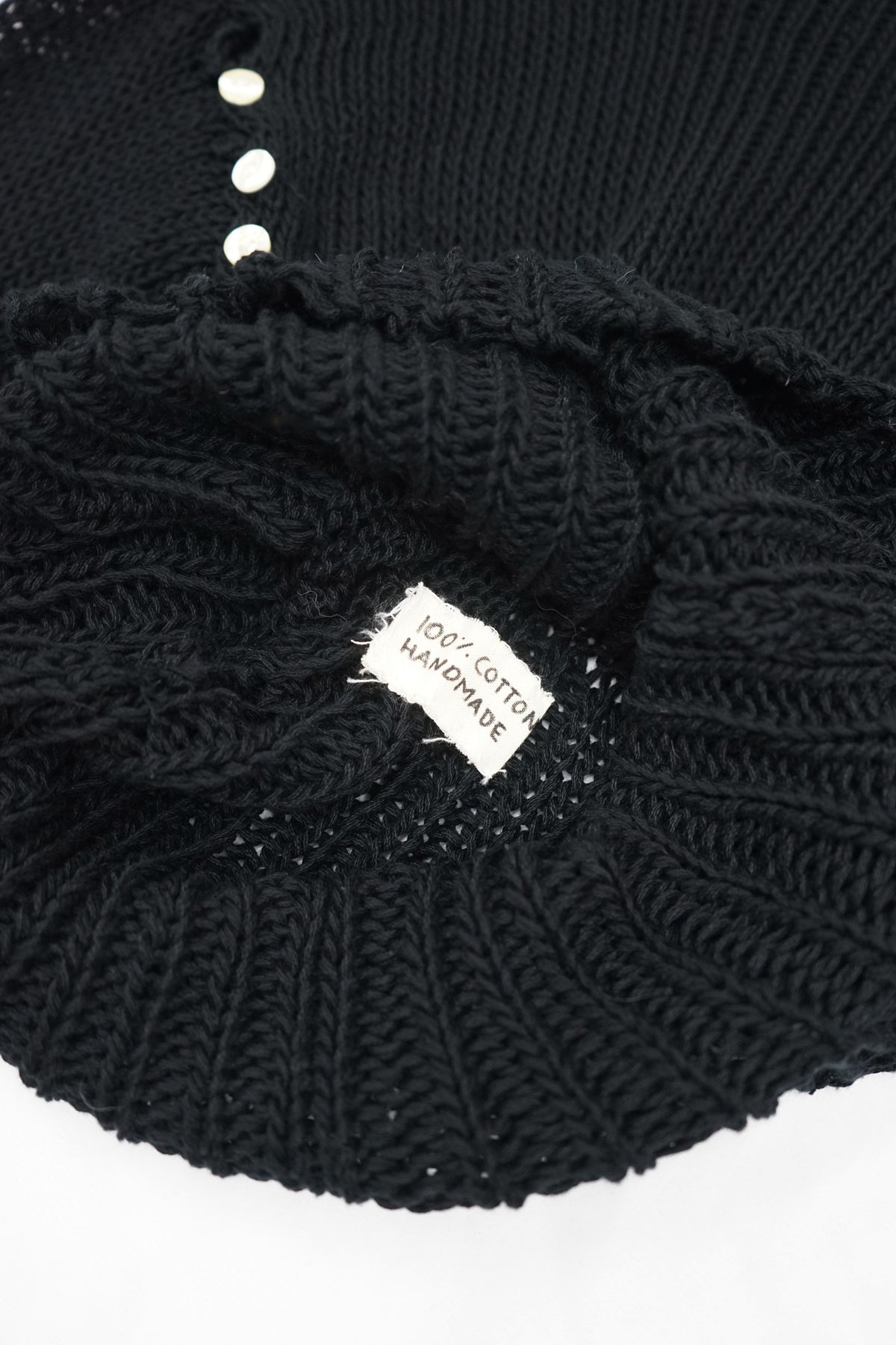 Detachable-Sleeve Sweater