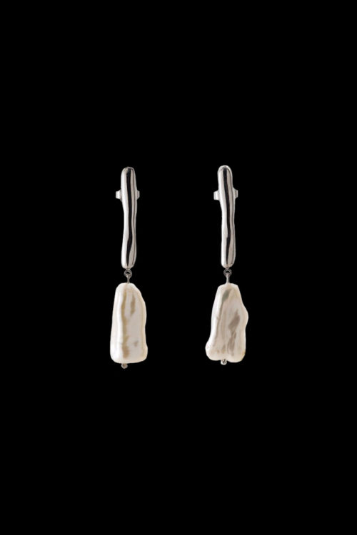 Line Earrings w/Baroque Pearl