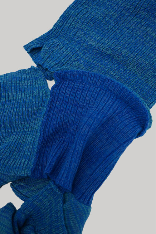 Handstand knit top