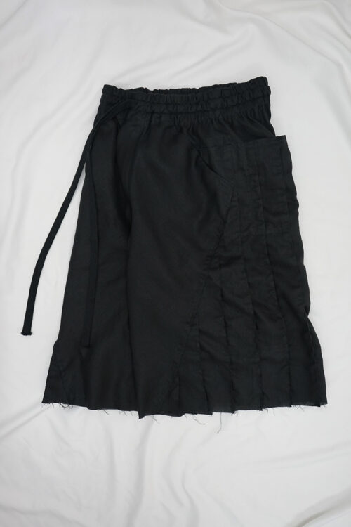 PLEAT BALL SHORTS