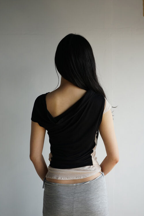 HANS DRAPE TOP