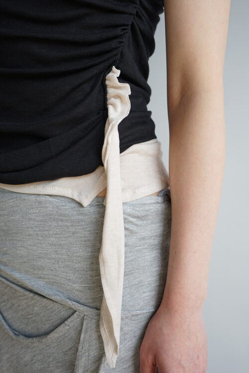 HANS DRAPE TOP