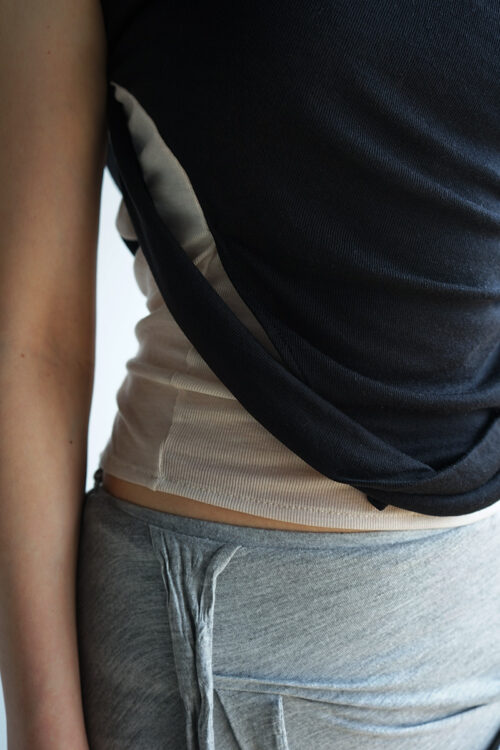 HANS DRAPE TOP