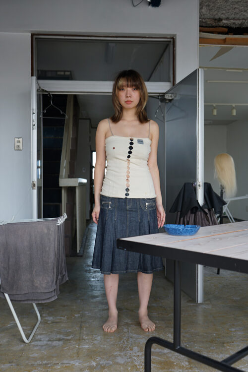 WHISPER TOP