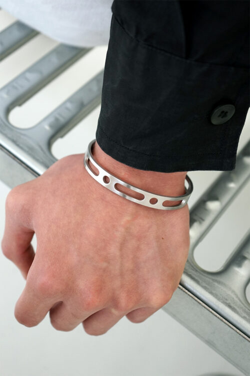 VOID BRACELET ‘SILVER’