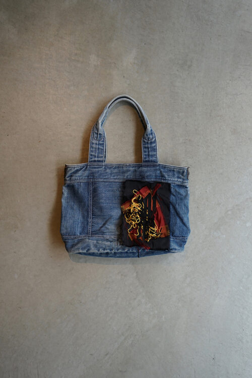 Studded Dupion Badge