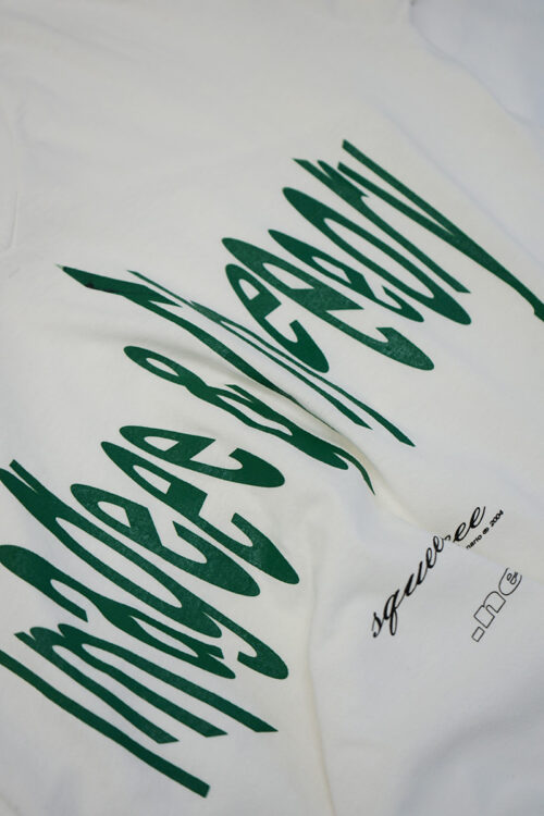 mantra v-neck