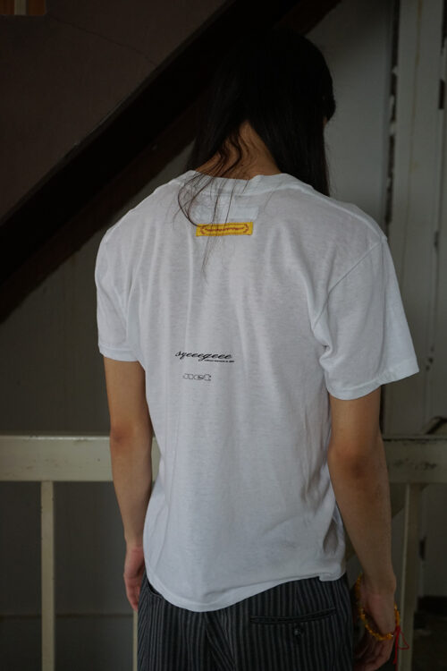 annotate v-neck