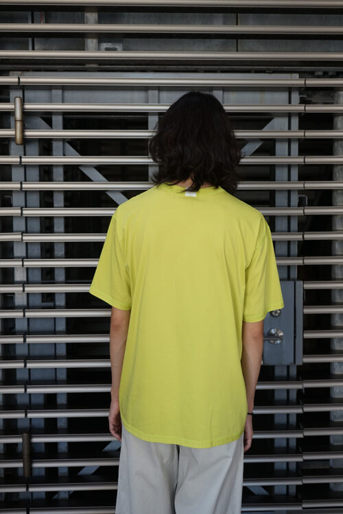 T-shirts in the mirror - Green