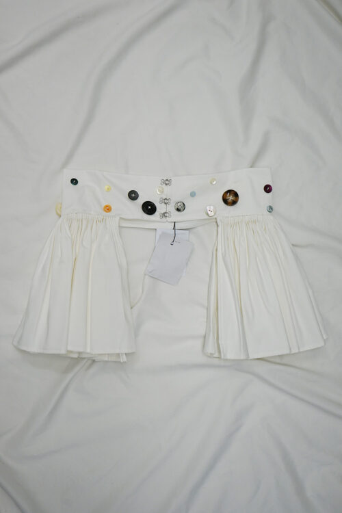 Button belt skirt