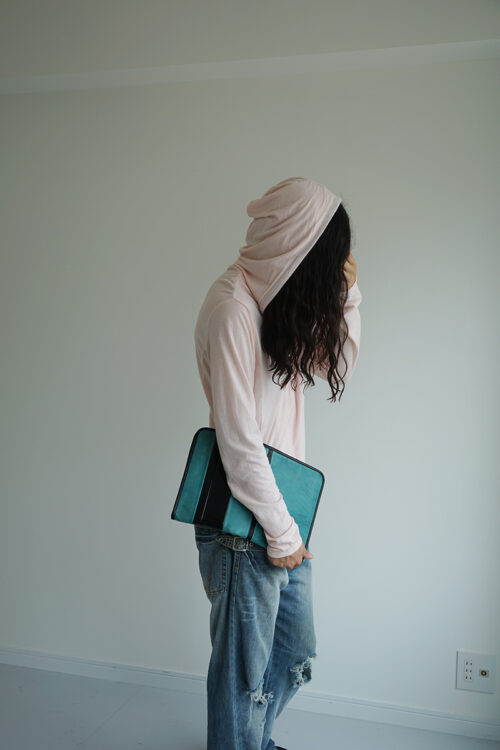 G POUCH 1