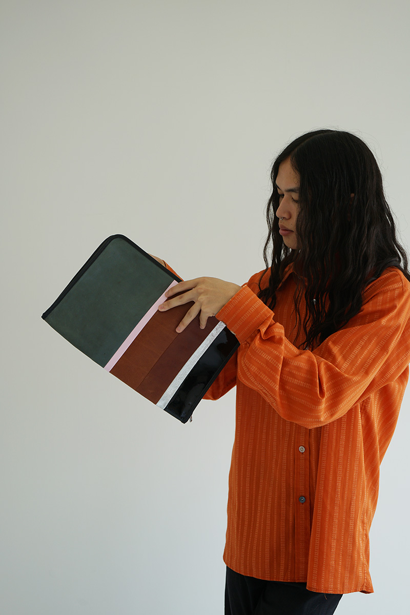 G POUCH 6