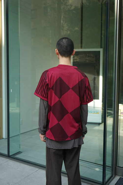BURGUNDY WAISTBAND SS T-SHIRT