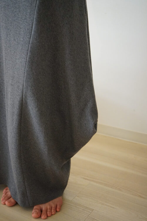 HANS GREY SKIRT