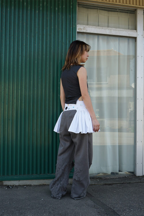 Button belt skirt