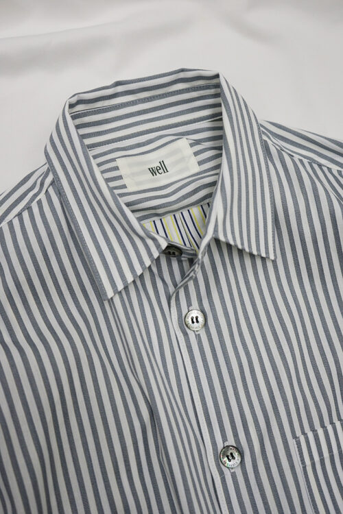 10-buttons shirt