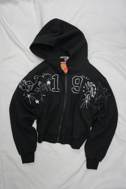 19 Hoodie