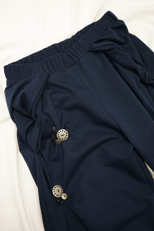 Button twist pants / Navy