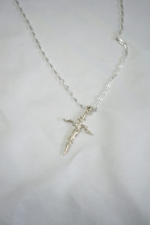 TINY SWORD NECKLACE
