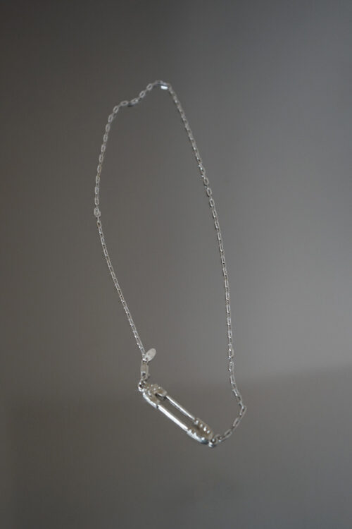 SAFETY-PIN NECKLACE 1
