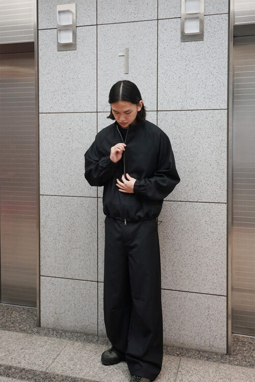 430000-zj-0126 BLACK STRIPE JACKET