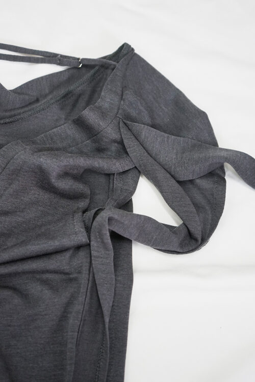 ANTRO GREY TOP